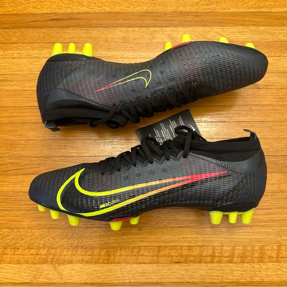 Nike Black and Yellow Athletic Shoes